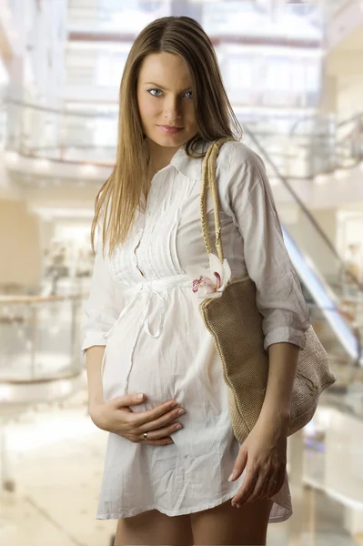 Hamile bir çanta — Stok fotoğraf