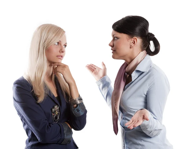Kvinnor chattar varandras — Stockfoto