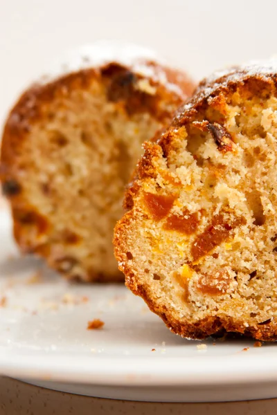 Two slices of muffin — Stock Photo, Image