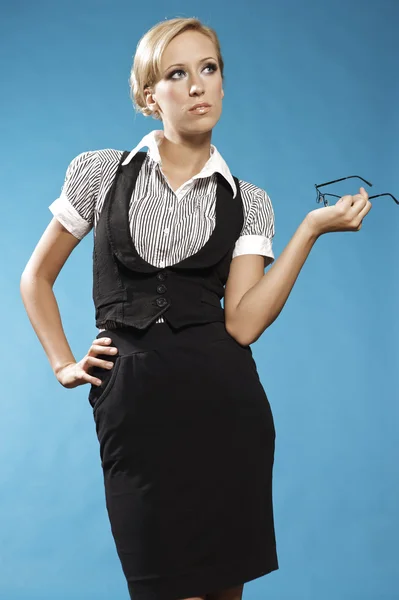 Businessfrau mit Brille im Porträt. — Stockfoto