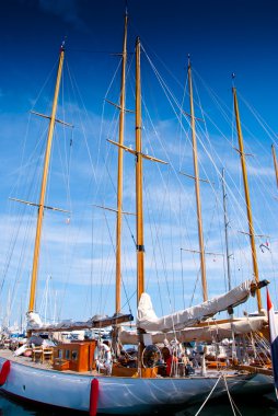 Yelkenli Yatlar Port Fransa.