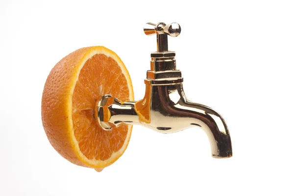 Orange och tap — Stockfoto