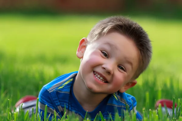 Niño feliz — Foto de Stock
