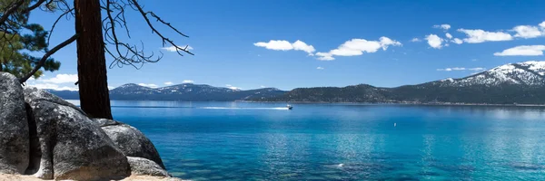 Tahoe-Seepanorama — Stockfoto