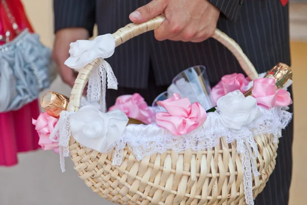 Champagne in a basket — Stock Photo, Image