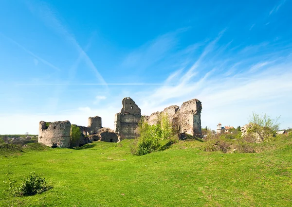 Antiguas ruinas de la fortaleza — Foto de Stock