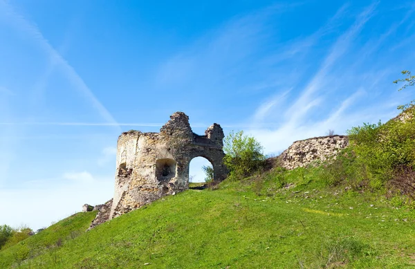 Antiguas ruinas de la fortaleza —  Fotos de Stock