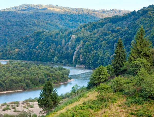 Verão Stryj River Valley view . — Fotografia de Stock