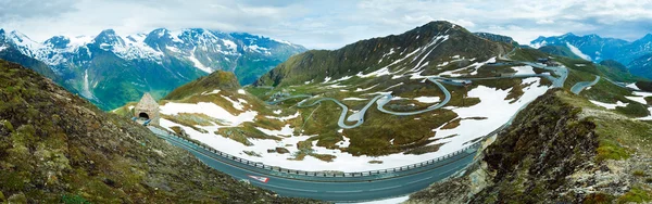 Alpy latem panorama. — Zdjęcie stockowe