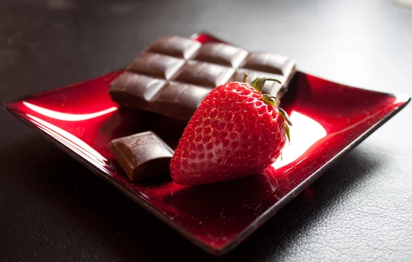 Jahody a čokoláda — Stock fotografie