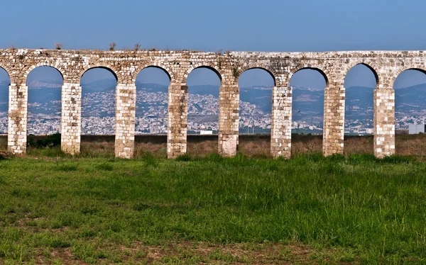 Romeinse aquaduct in akko . — Stockfoto