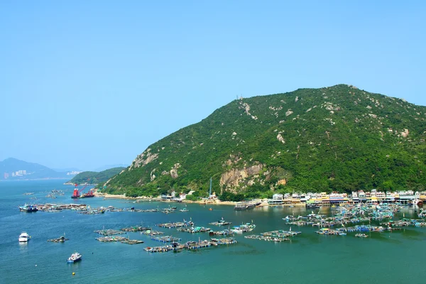 Výhled na moře v hong Kongu z vrcholku kopce — Stock fotografie