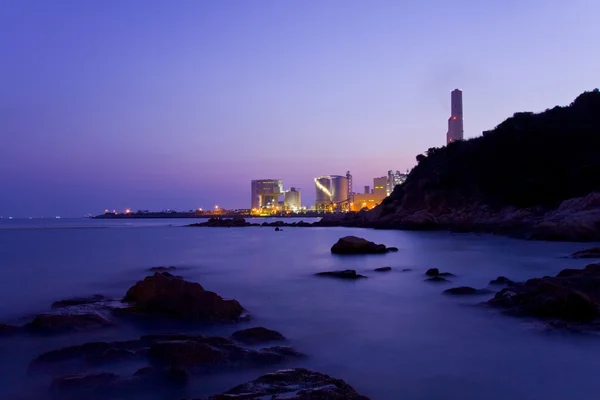 Sonnenuntergang über der Küste in Hongkong — Stockfoto