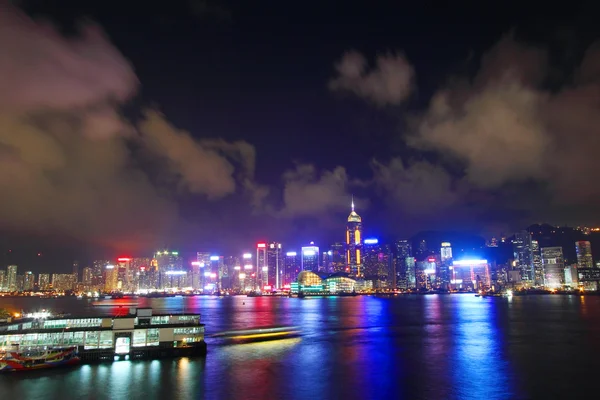 Hong kong harbour bij nacht — Stockfoto