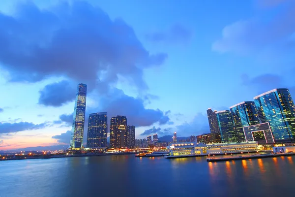 Вид на закат Гонконга в районе Коулун — стоковое фото