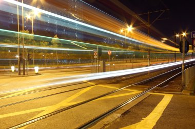 Hong Kong 'da gece trafiği