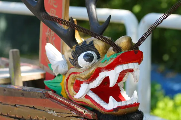 Cabeça de barco dragão na cultura chinesa — Fotografia de Stock