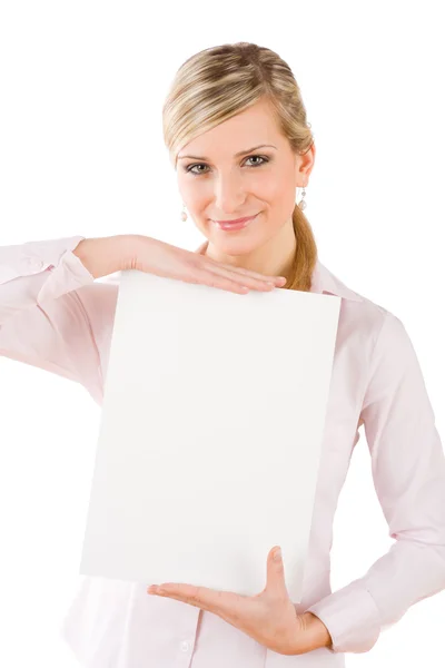Бізнес-леді тримає порожній банер спереду — стокове фото