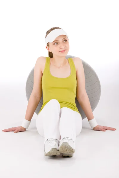 Fitness mujer adolescente en traje deportivo — Foto de Stock