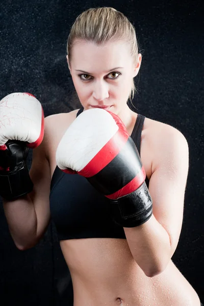Boxing training woman with gloves in gym — Stock Photo, Image
