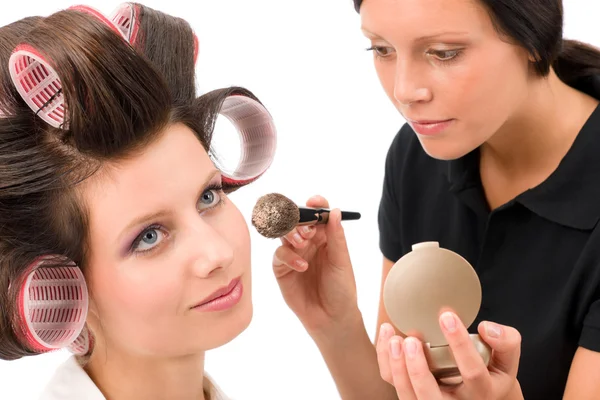 Make-up artist woman fashion model apply powder — Stock Photo, Image