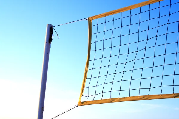 Foto van volleybal netto op zomerdag — Stockfoto