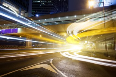 Hong Kong 'da gece trafiği