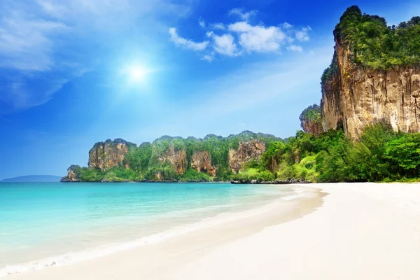 Plaży Railay w krabi Tajlandia — Zdjęcie stockowe