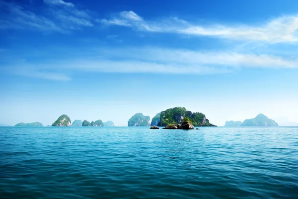 Isla en el mar de Andamán Tailandia — Foto de Stock