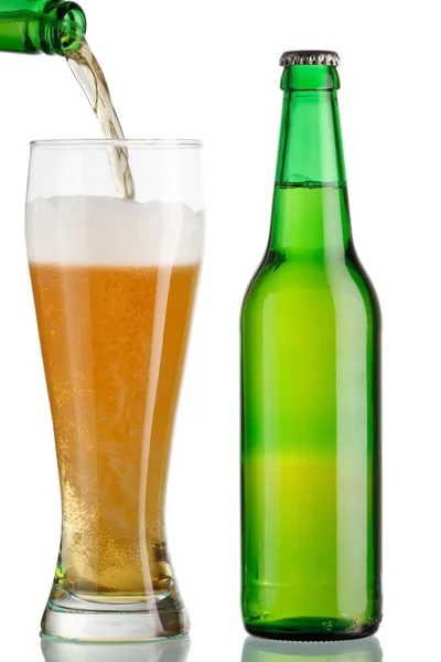 Goblet and bottle of beer — Stock Photo, Image