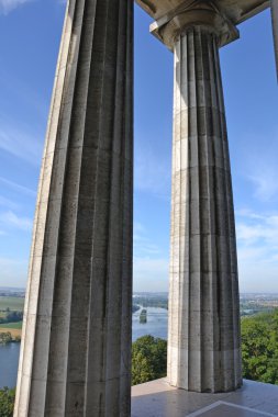 walhalla sütunlar