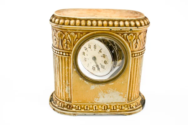 Античний годинник з пошкодженим механізмом — стокове фото