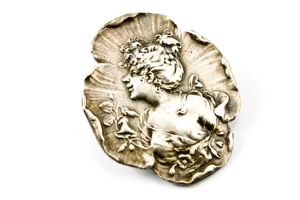 Broche de prata antigo com perfil de mulher — Fotografia de Stock