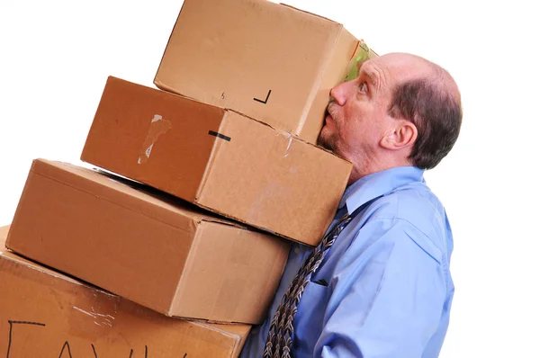 Hombre cargando cajas pesadas . —  Fotos de Stock