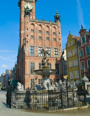 Belediye Binası ve Neptün Çeşmesi, gdansk,