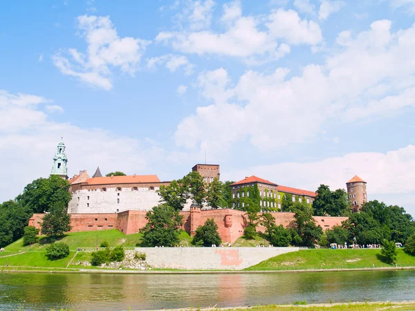 Castillo real en Wawel, Cracovia, Polonia — Foto de Stock