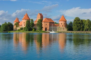 Castle on lake Galve in Trakai, Lithuania clipart