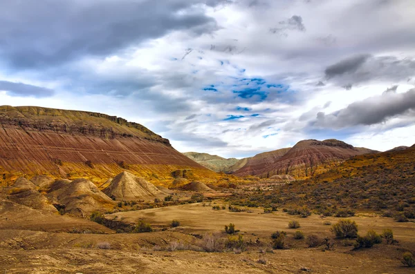 Altyn Emel Aktau mountains in Kazakhstan — Stock Image Altyn Emel Aktau mountains in Kazakhstan Royalty Free Stock Photos