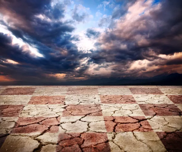 Terra siccità con texture scrivania a scacchi — Foto Stock