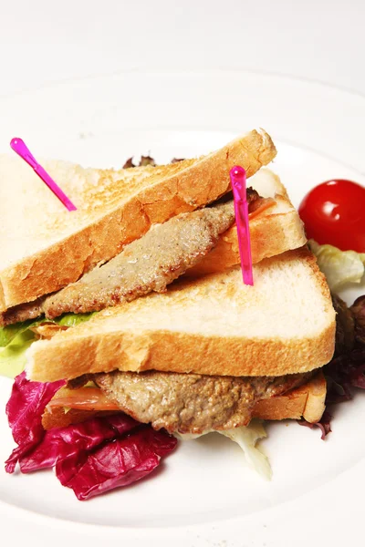 Sandwich op een bord — Stockfoto