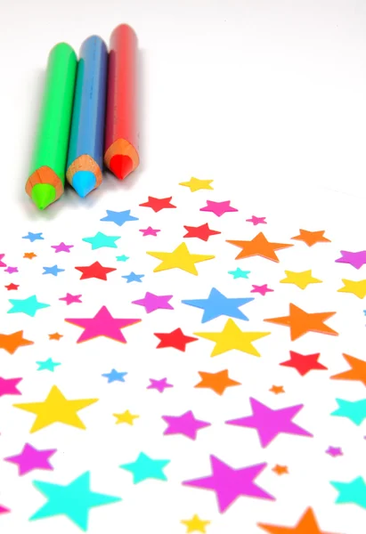 Barevné hvězdičky a tužky — Stock fotografie