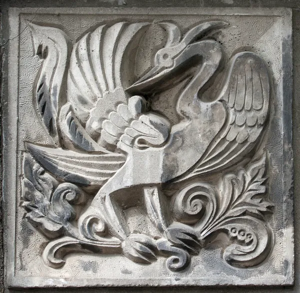 Gamla relief av fairytale firebird — Stockfoto