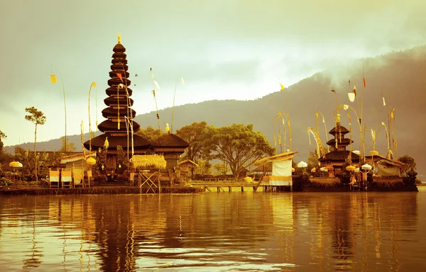 Bali Pura Ulun Danu Bratan — Stock Photo, Image