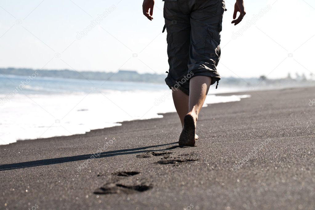 Walking on the sandbeach