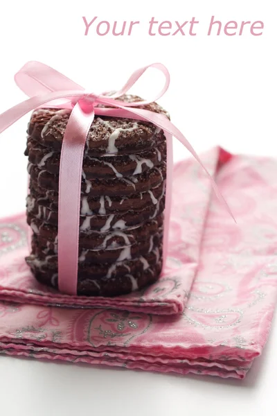 Leckere Schokoladenkekse mit Zuckerguss — Stockfoto