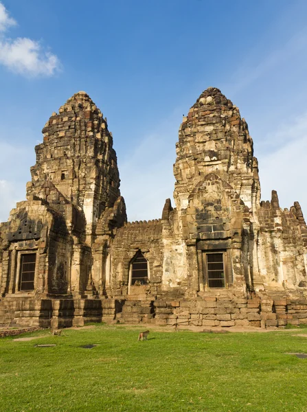 stock image Phra Prang Sam Yot temple