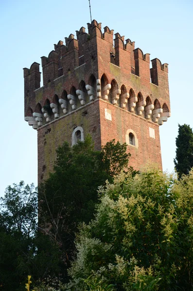 Turm in Lazise (Italien) — Stock Photo, Image