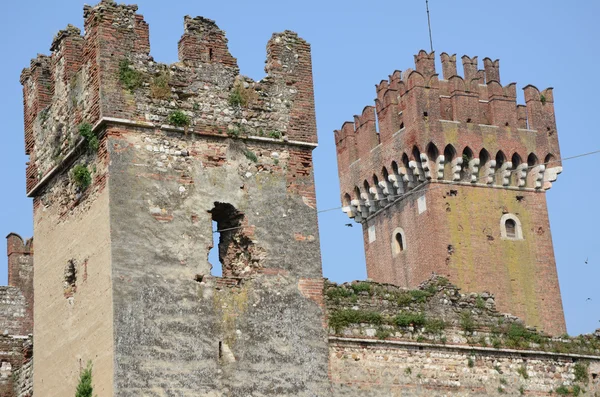 stock image Türme in Lazise (Italien)