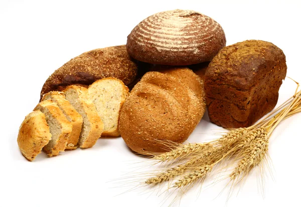 Estúdio de pão isolado em branco — Fotografia de Stock
