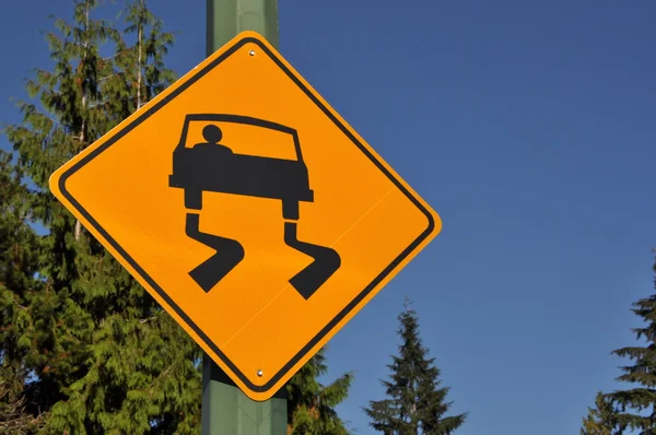 Kaygan yol işareti — Stok fotoğraf